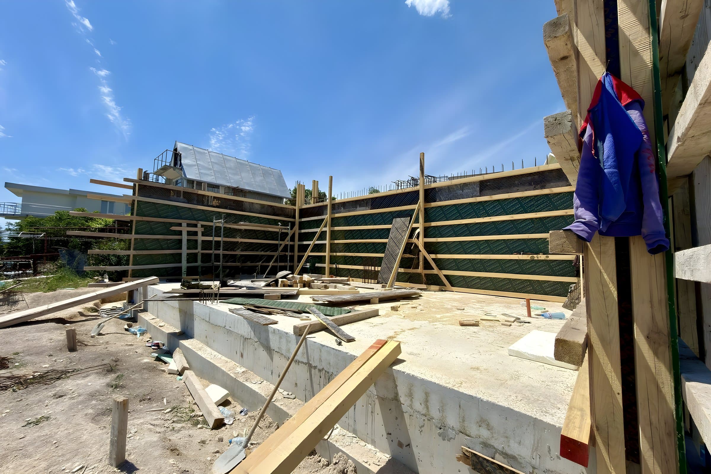 Formwork for the walls